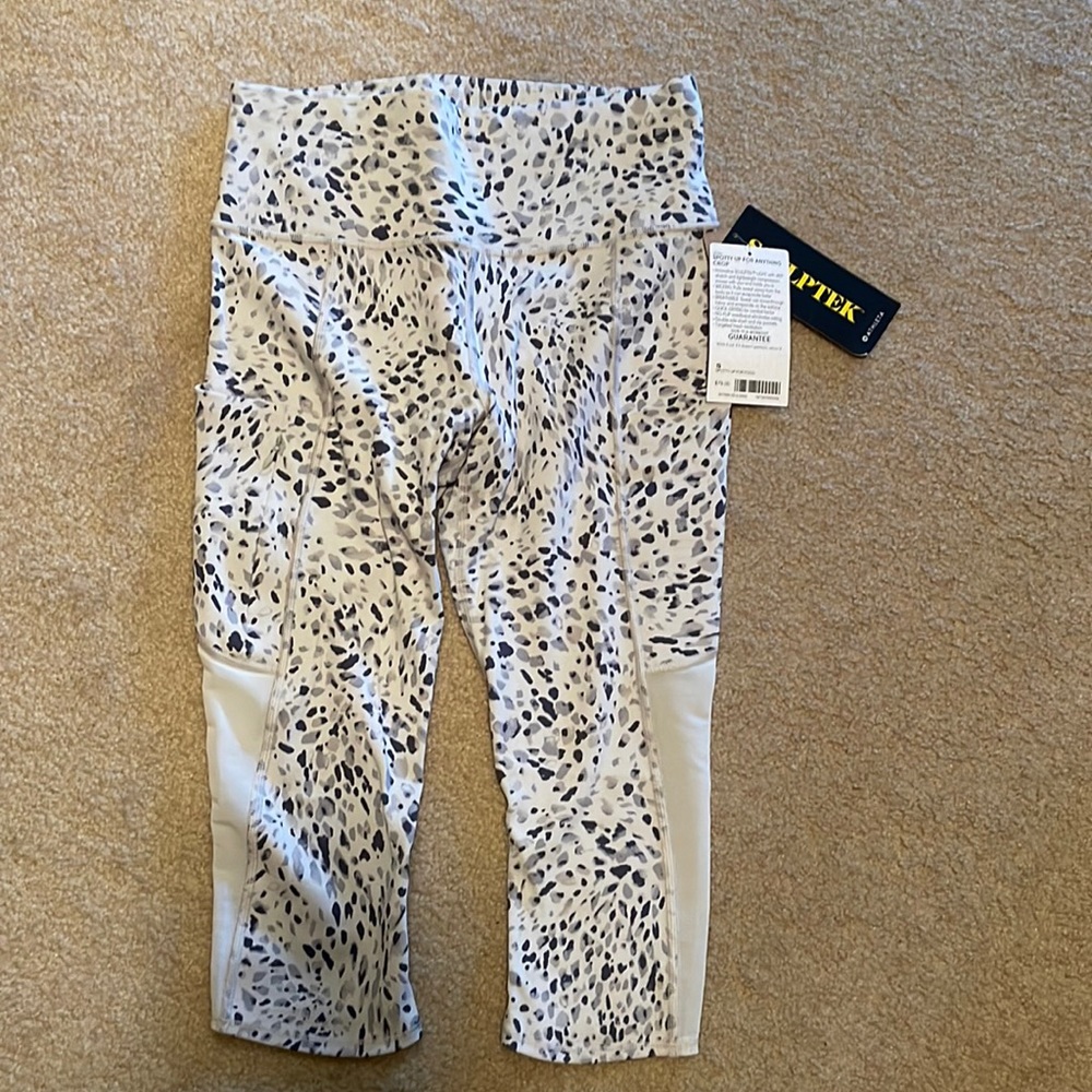 Athleta small crop leggings